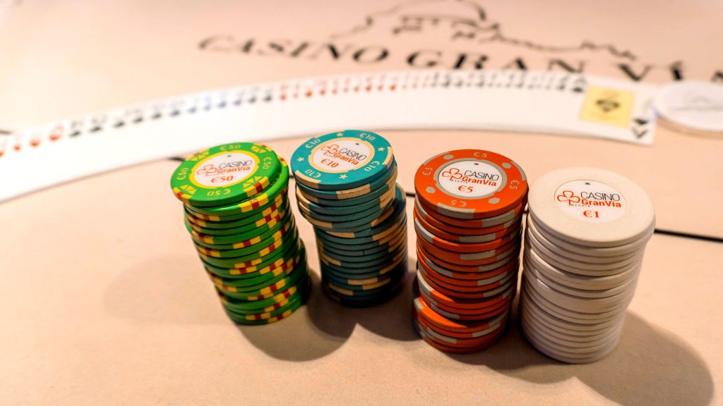 想提升勝率一定要看！玩梭哈的5大技巧｜博九來娛樂城